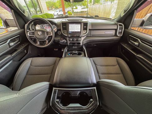Used 2022 RAM 1500 Big Horn AWD/4WD image 2