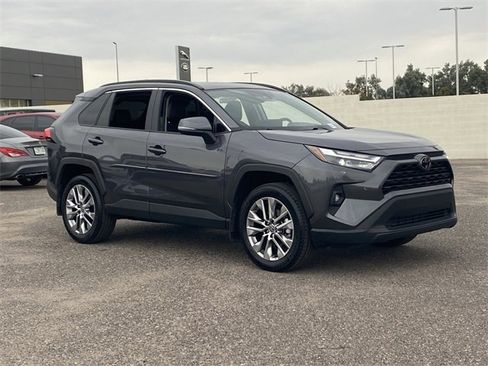 Used 2024 Toyota RAV4 XLE Premium image 4