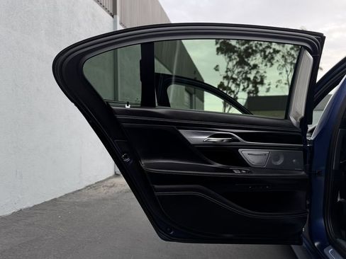 Used 2019 BMW ALPINA B7 xDrive w/ Luxury Rear Seating Package image 29