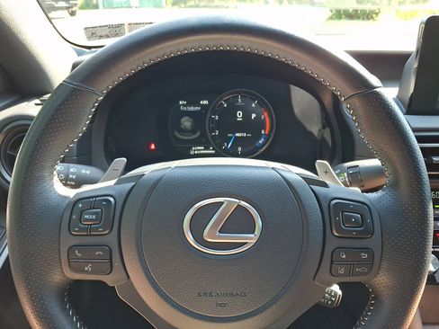 Certified 2024 Lexus IS 350 F Sport w/ Memory Package image 19