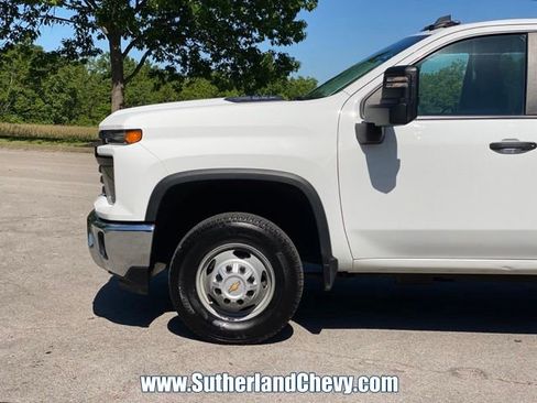 Used 2024 Chevrolet Silverado 3500 W/T w/ WT Convenience Package AWD/4WD image 10