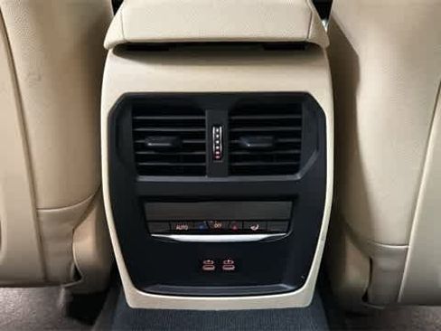 Used 2021 BMW 330i xDrive Sedan w/ Driving Assistance Package image 28