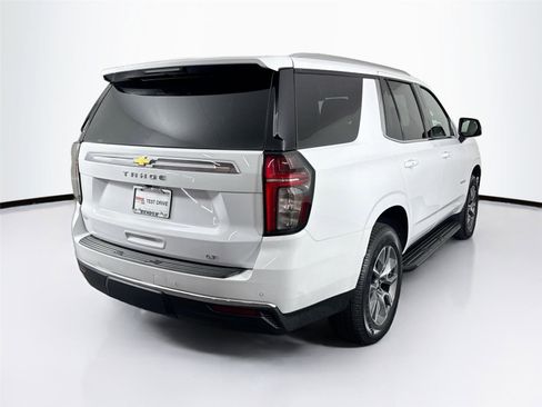 Used 2024 Chevrolet Tahoe LT w/ Luxury Package AWD/4WD image 2