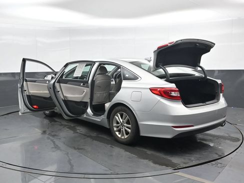 Used 2017 Hyundai Sonata SE FWD image 46