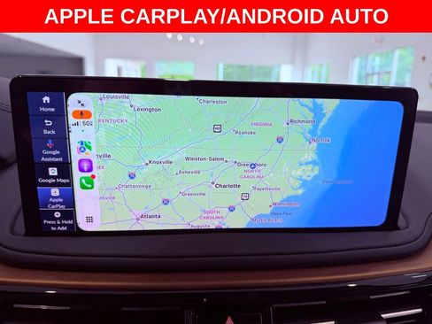 Used 2025 Acura MDX SH-AWD w/ Technology Package image 9