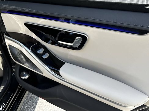 Certified 2022 Mercedes-Benz S 580 4MATIC Sedan image 19