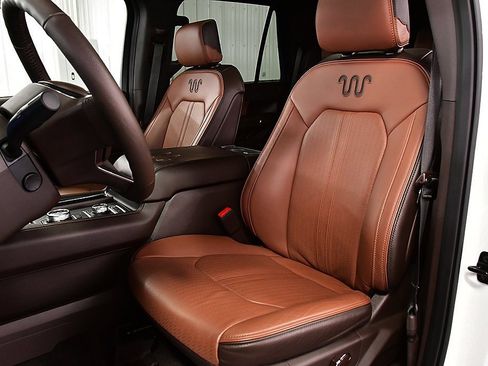 Used 2024 Ford Expedition King Ranch image 30