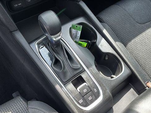 Used 2020 Hyundai Santa Fe SEL image 21