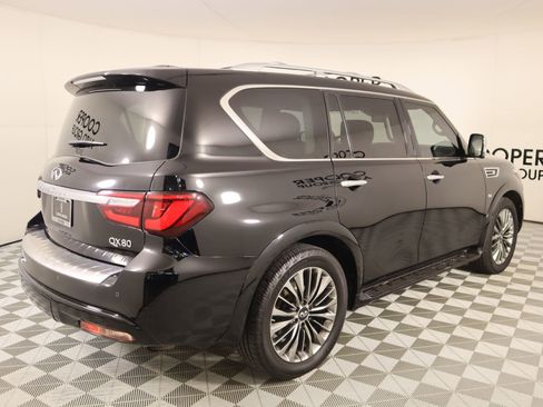 Used 2018 INFINITI QX80 4WD w/ Deluxe Technology Package image 24