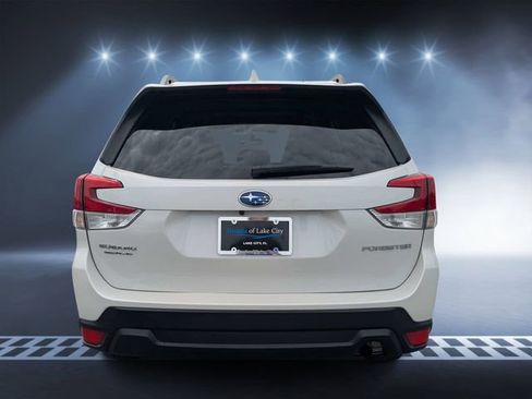 Used 2023 Subaru Forester Premium AWD/4WD image 4