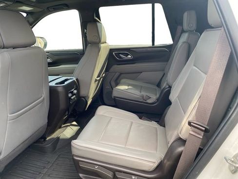 Certified 2022 GMC Yukon SLT w/ SLT Premium Package image 19