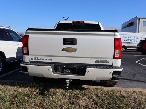 Used 2017 Chevrolet Silverado 1500 High Country image 17