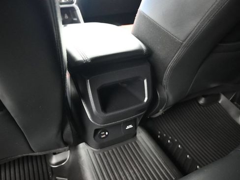 Certified 2024 Ford Ranger Raptor AWD/4WD image 21