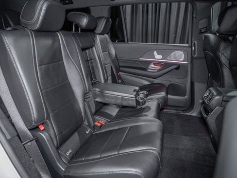 New 2026 Mercedes-Benz GLS 450 4MATIC image 15