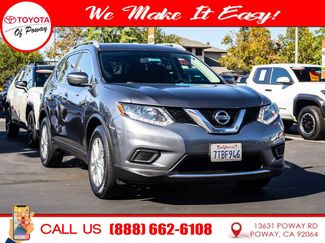 Used 2016 Nissan Rogue SV image 1