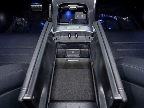 New 2026 Mercedes-Benz C 300 Sedan image 23