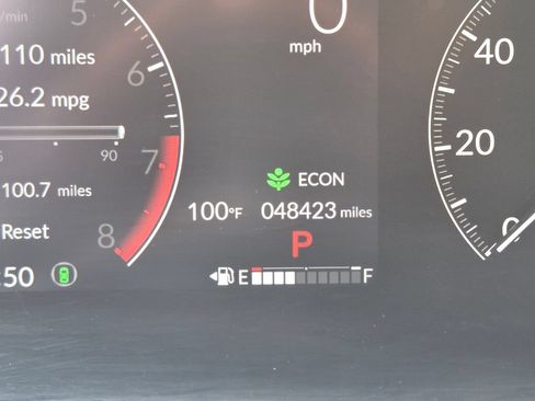 Certified 2024 Honda HR-V Sport image 24