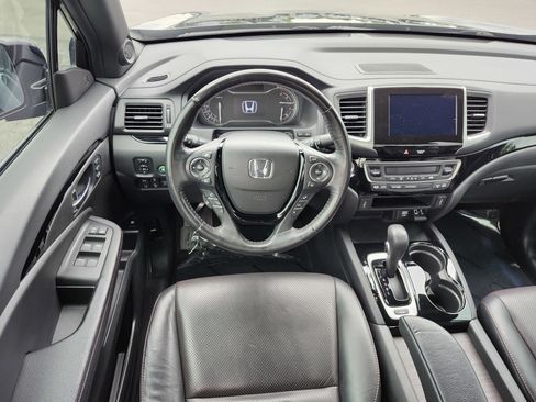 Used 2018 Honda Ridgeline Black Edition image 31