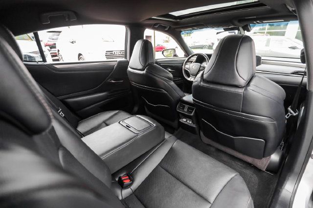Used 2019 Lexus ES 350 F Sport w/ Accessory Package 2 FWD image 68