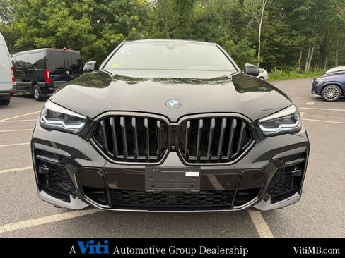 Used 2022 BMW X6 xDrive40i w/ M Sport Package AWD/4WD image 3