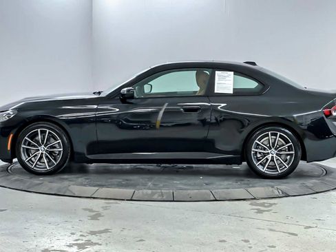 Used 2025 BMW 230i 230i w/ Premium Package image 5