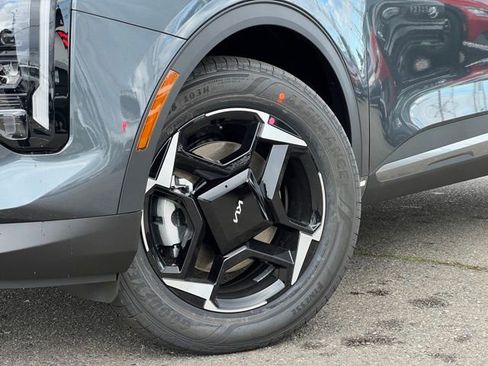 New 2026 Kia Sportage EX AWD/4WD image 2