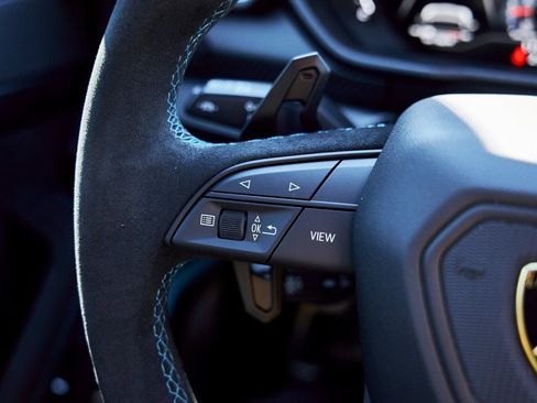 Used 2024 Lamborghini Urus Performante image 68