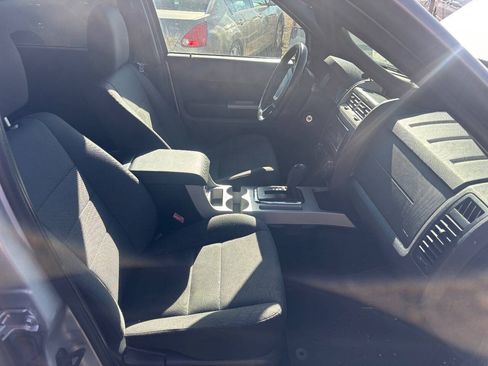 Used 2011 Ford Escape XLT FWD image 13