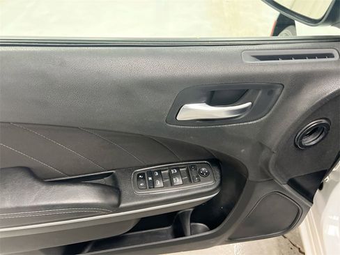 Used 2022 Dodge Charger SXT image 20