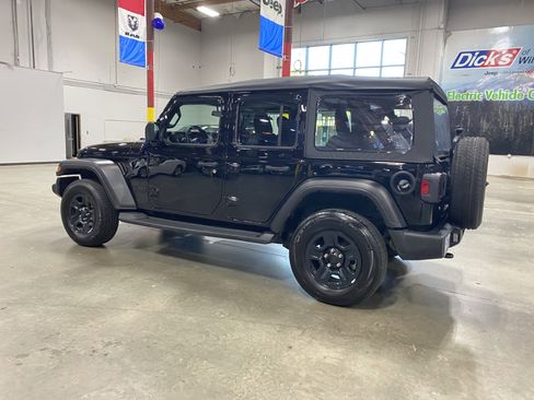 Certified 2022 Jeep Wrangler Unlimited Sport image 3