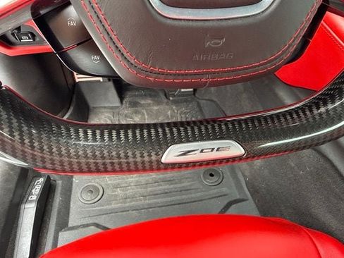 Used 2025 Chevrolet Corvette Z06 RWD image 22