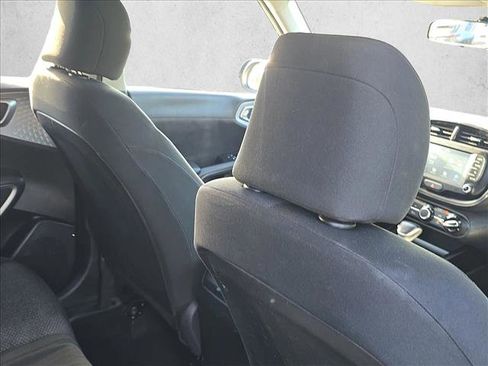 Used 2021 Kia Soul X-Line image 18