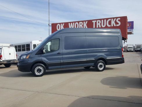 Used 2019 Ford Transit 250 148 High Roof Extended image 2
