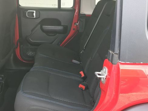 Certified 2021 Jeep Wrangler Unlimited Islander image 18