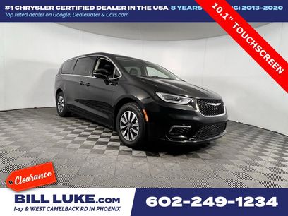 Certified 2023 Chrysler Pacifica Touring-L