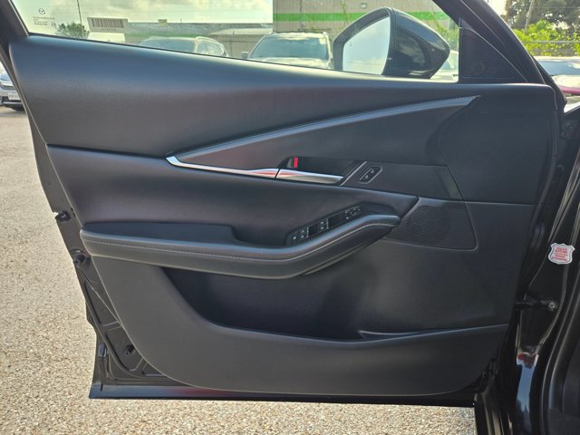 Used 2025 MAZDA CX-30 AWD 2.5 S w/ Preferred Package image 13