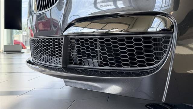 Used 2012 BMW 750i RWD image 11