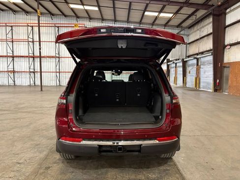 Used 2024 Jeep Grand Cherokee Limited 4xe image 16