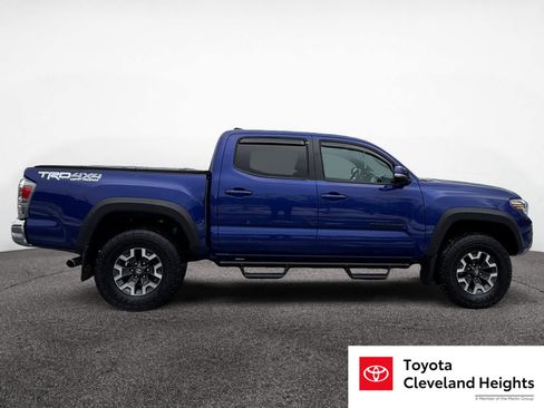 Used 2023 Toyota Tacoma TRD Off-Road image 6