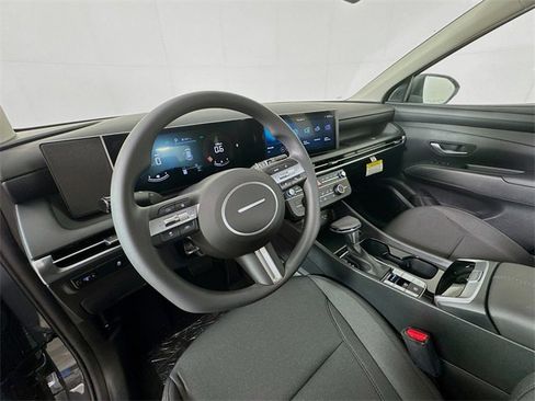 New 2026 Hyundai Tucson SE image 20