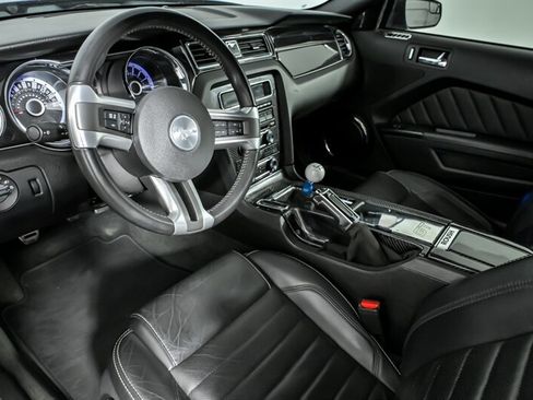 Used 2013 Ford Mustang GT Premium w/ GT Coupe Accessory Pkg 5 RWD image 15