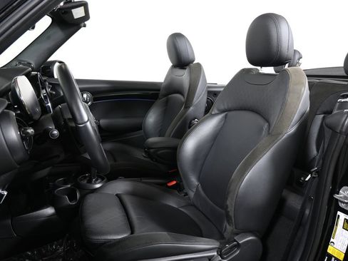 Certified 2023 MINI Cooper S image 21