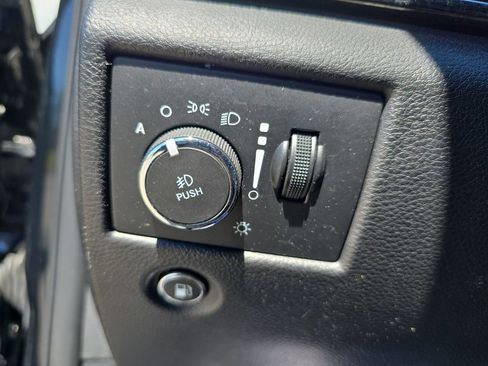 Used 2020 Jeep Grand Cherokee High Altitude RWD image 22