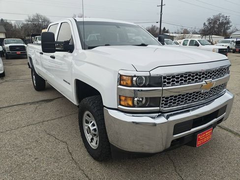 Used 2019 Chevrolet Silverado 3500 W/T image 2