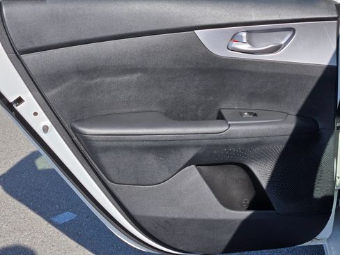 Used 2022 Kia Forte Sedan FWD image 33