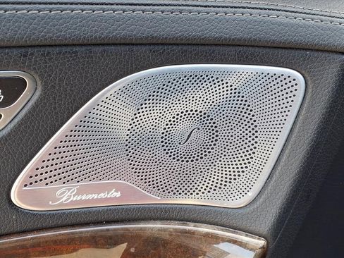 Used 2014 Mercedes-Benz S 550 Sedan image 18