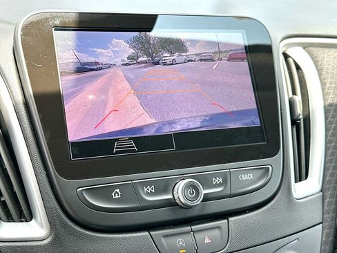 Used 2024 Chevrolet Malibu LT FWD image 20