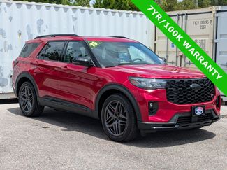Certified 2025 Ford Explorer ST w/ Sun And Sound Package AWD/4WD video 3