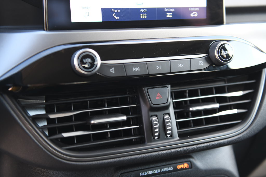 Used 2025 Ford Escape Active FWD image 22