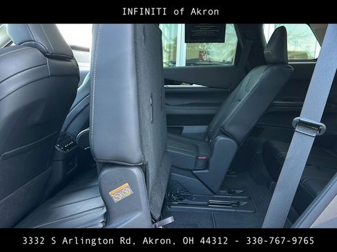Used 2025 INFINITI QX60 Pure image 41